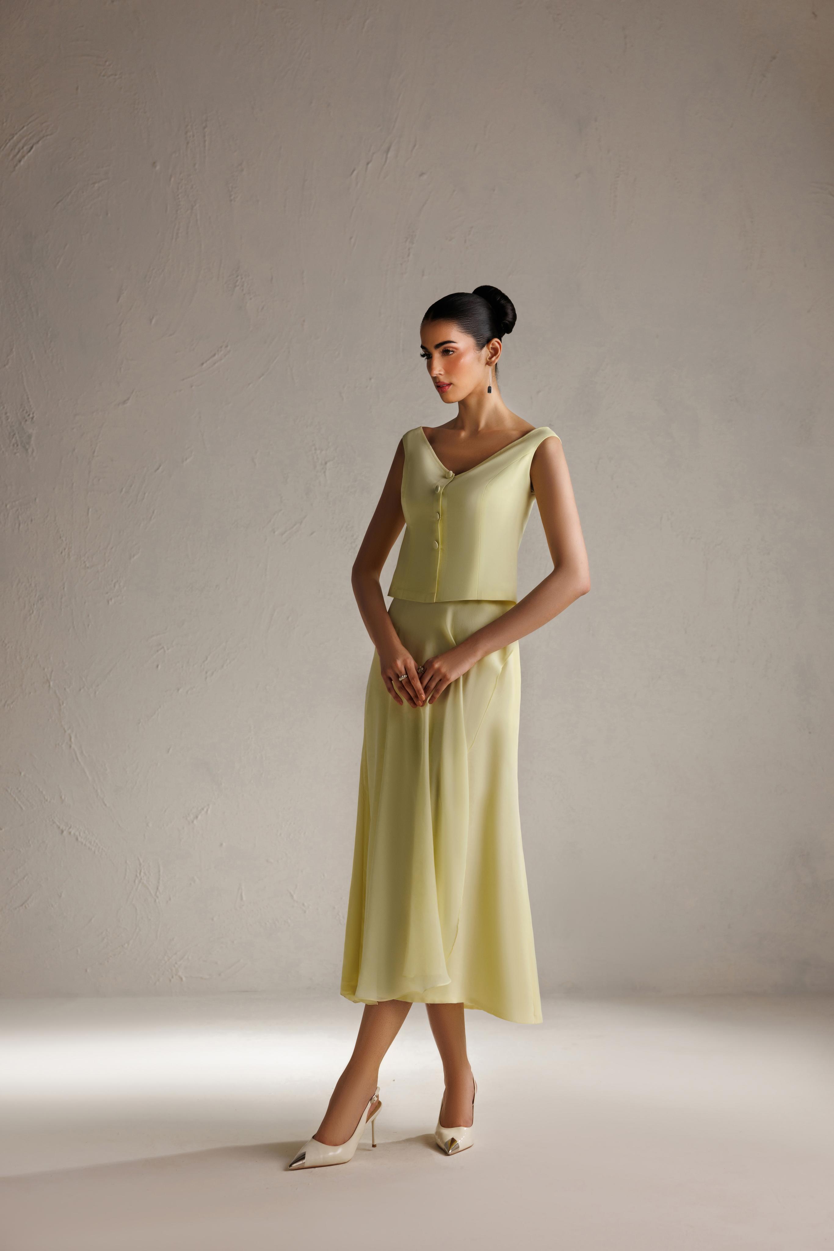 Look 16