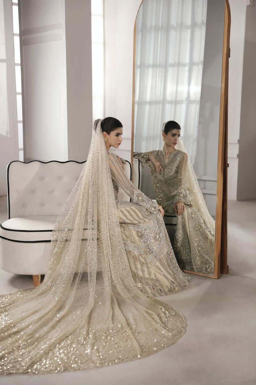 مرصع بالنجوم