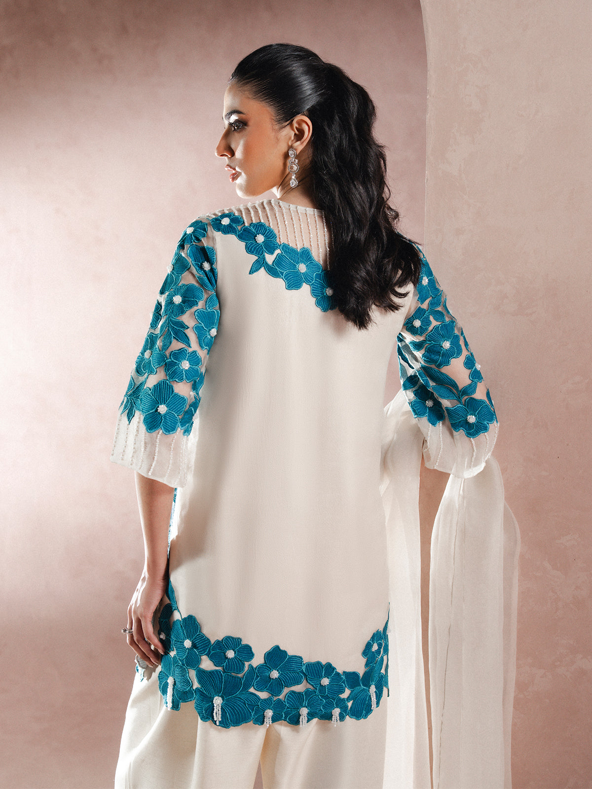 Jade[blue] Customer